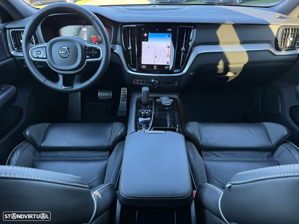 Volvo V60 2.0 T6 AWD TE R-Design - 26