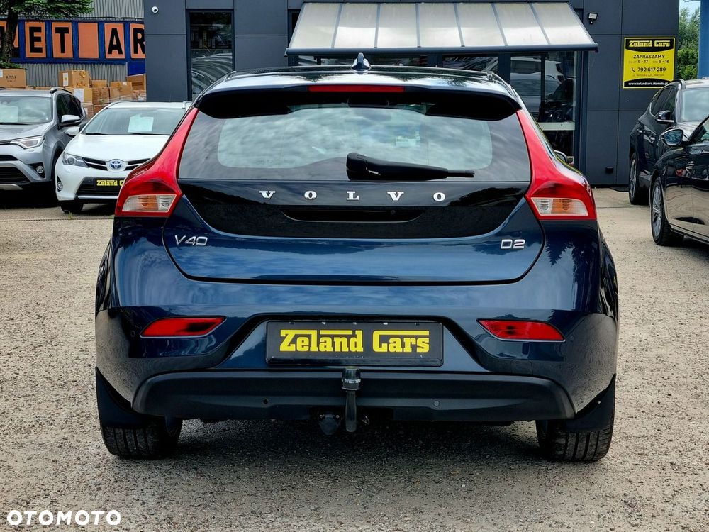 Volvo V40 D2 Momentum - 6