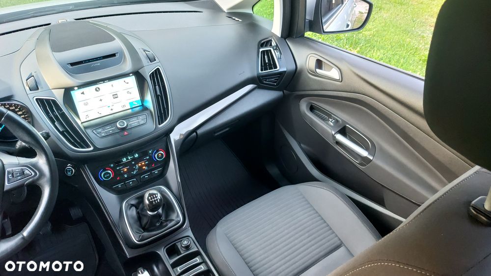 Ford C-MAX 1.5 TDCi Start-Stop-System Titanium - 6