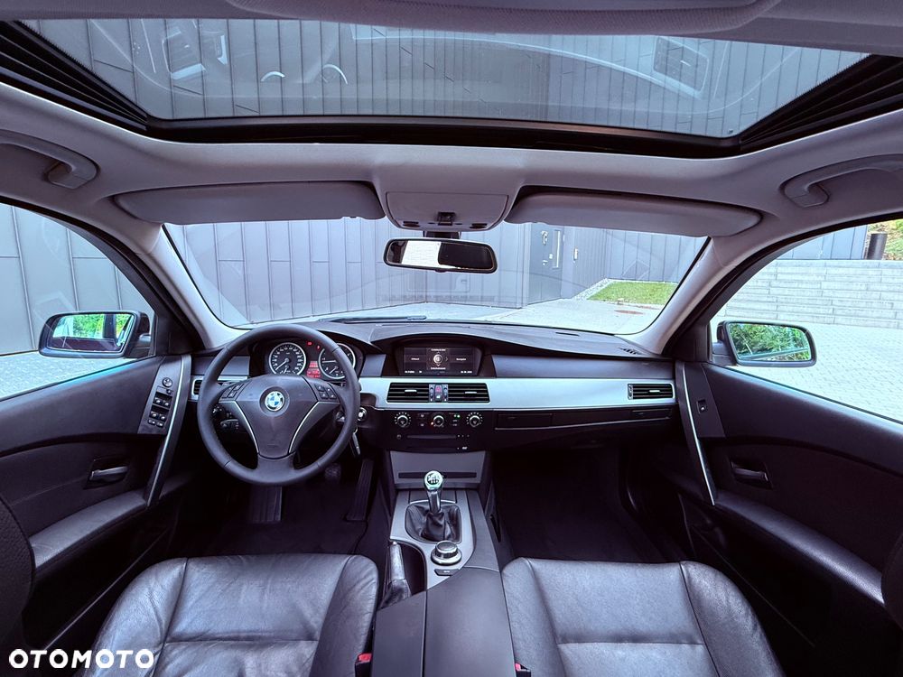 BMW Seria 5 - 28