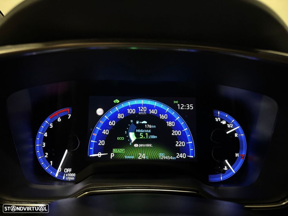 Toyota Corolla 1.8 Hybrid Comfort - 45