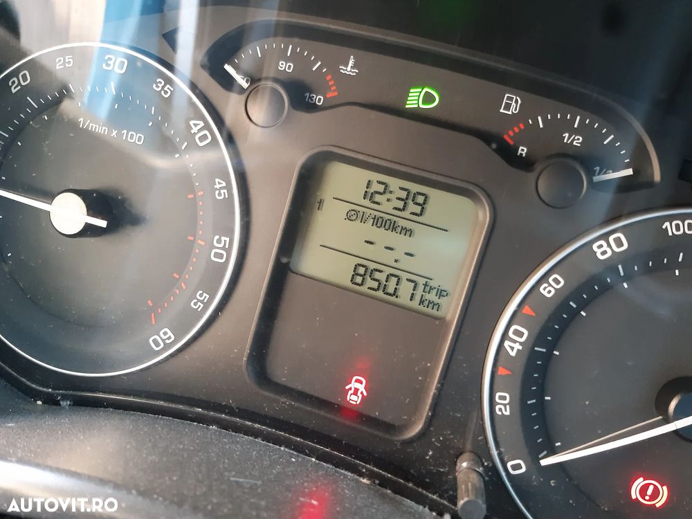 Skoda Octavia - 12