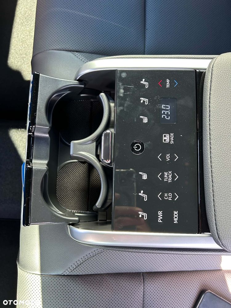 Toyota Camry 2.5 Hybrid Dynamic Force Executive e-CVT - 39