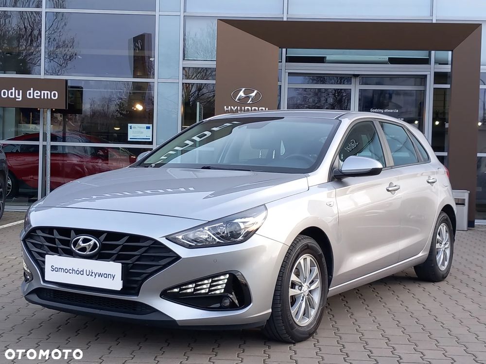 Hyundai i30 1.5 DPI Modern - 1