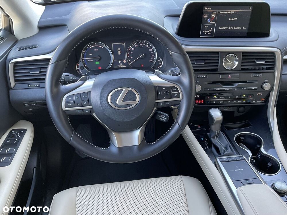 Lexus RX 450h Business Edition - 12