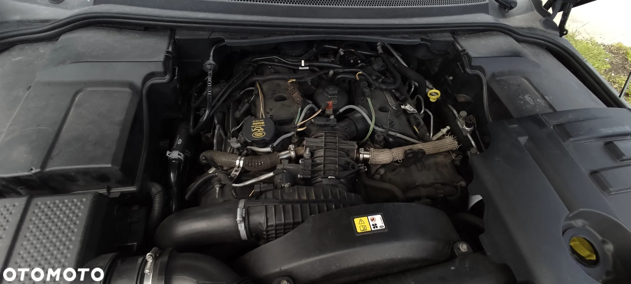 Land Rover Discovery IV 2.7D V6 HSE - 19
