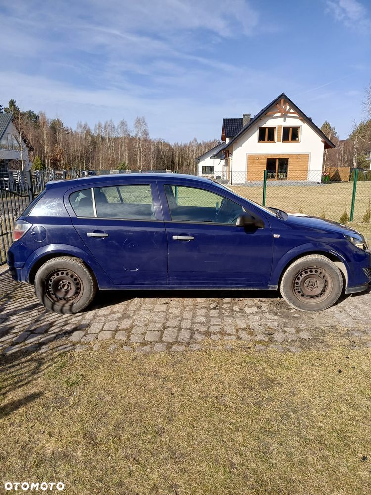 Opel Astra 1.6 - 10