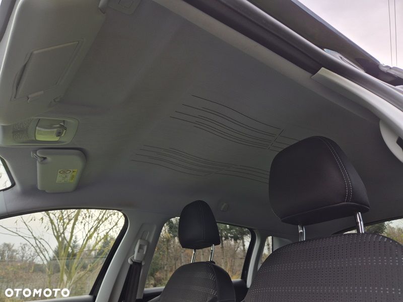 Peugeot 2008 PureTech 110 Stop&Start Allure - 14