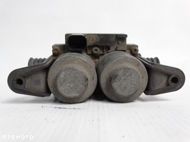 BMW 7 E38  5 E39  X5 E53  Elektrozawór 3 PIN Zawór Nagrzewnicy Wody Pompa Obiegowa 64128374995 8374995 BMW 725tds 728i 730i 735i 740d 740i 750i 316d 316i 318d 318i 320i 320d  323i 325d 325i 328i  330d 330i 335i 335d - 14