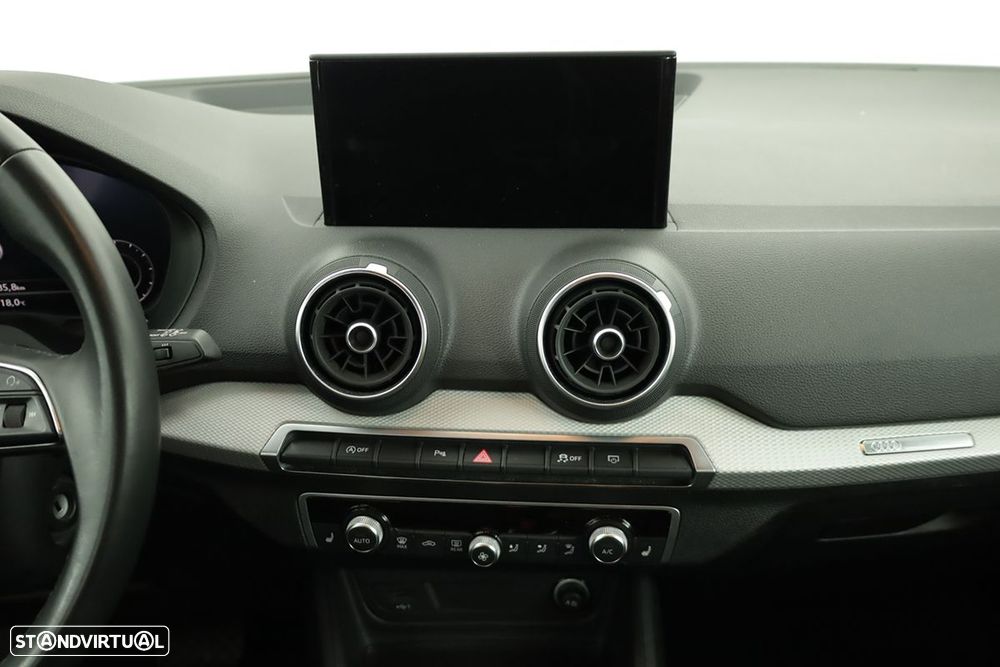 Audi Q2 35 TFSI Advanced S tronic - 9