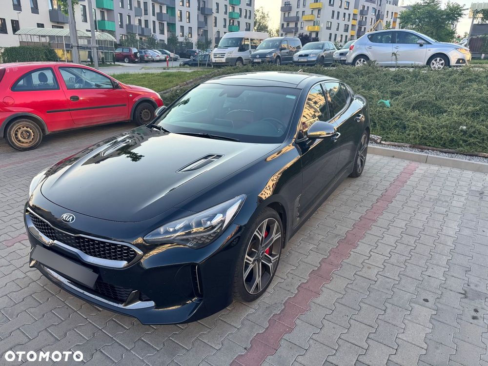 Kia Stinger - 7