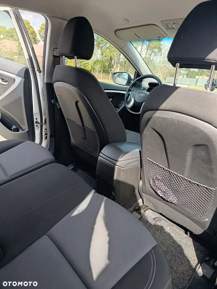 Hyundai i30 1.6 CRDi Comfort - 8