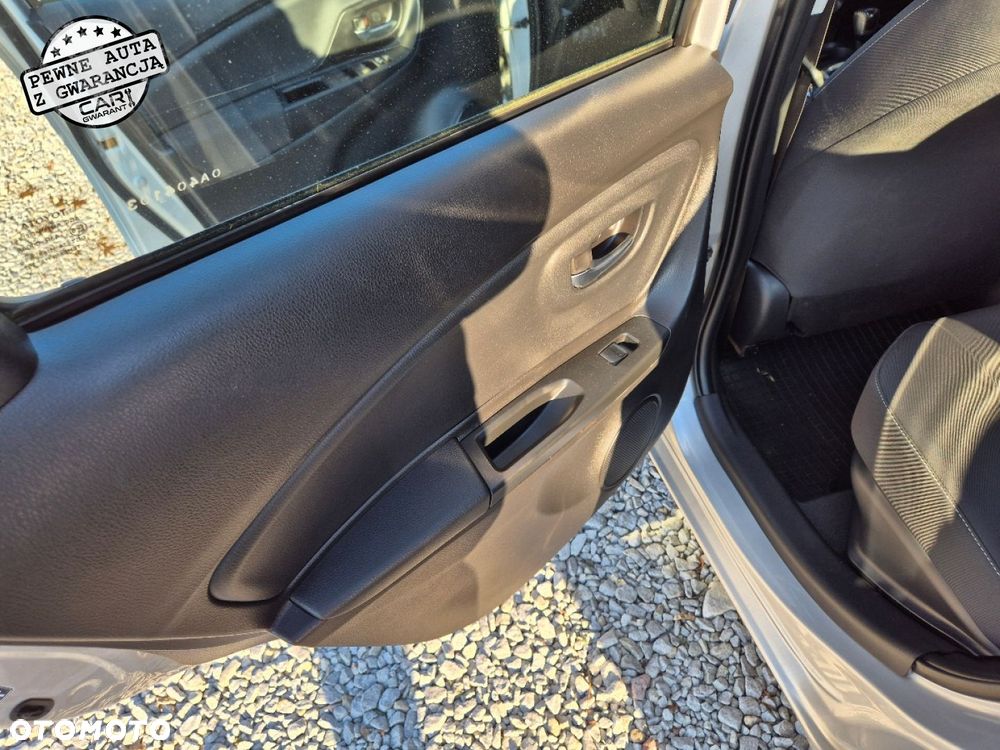 Toyota Yaris - 17
