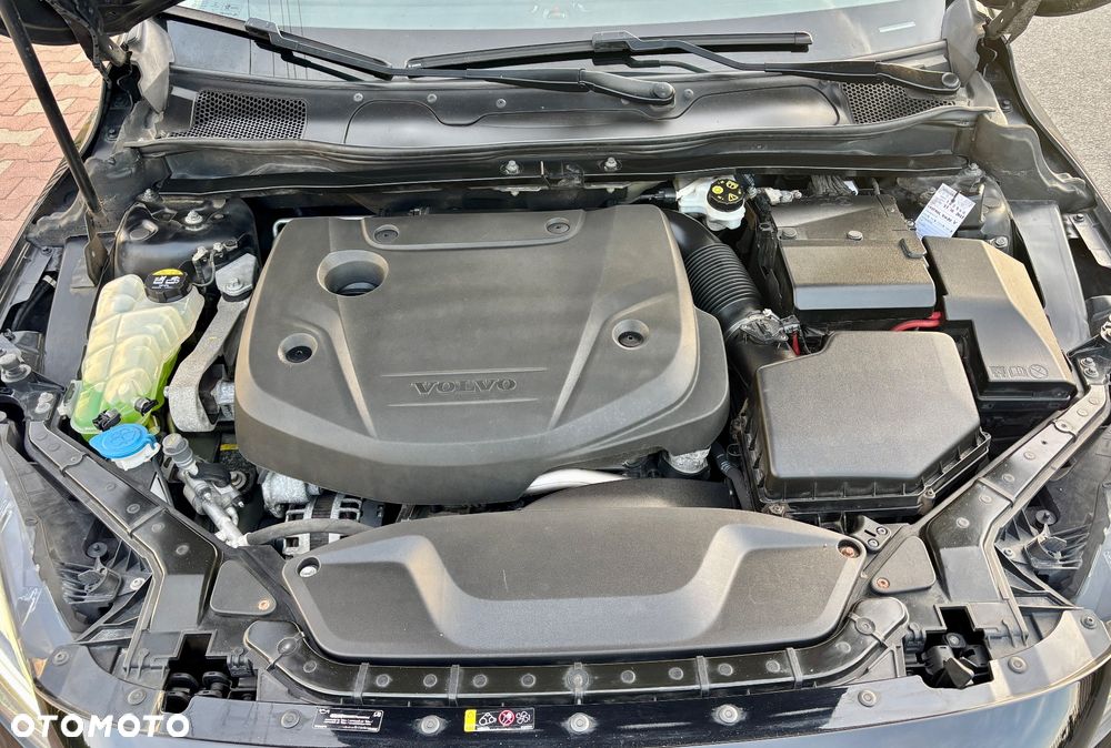 Volvo V40 D2 Momentum - 18