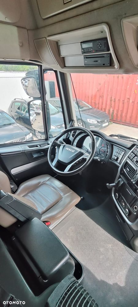 Iveco STRALIS HI-WAY 420 - 13