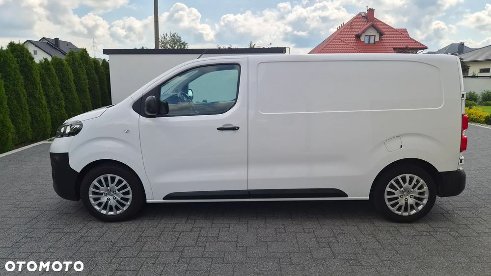 Opel Vivaro - 2