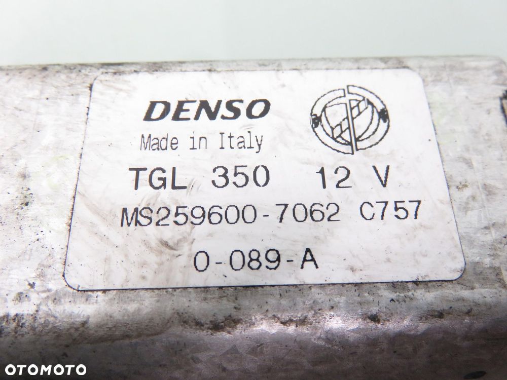 SILNICZEK WYCIERACZKI TYŁ ALFA ROMEO 159 MS2596007062 TGL350 - 2