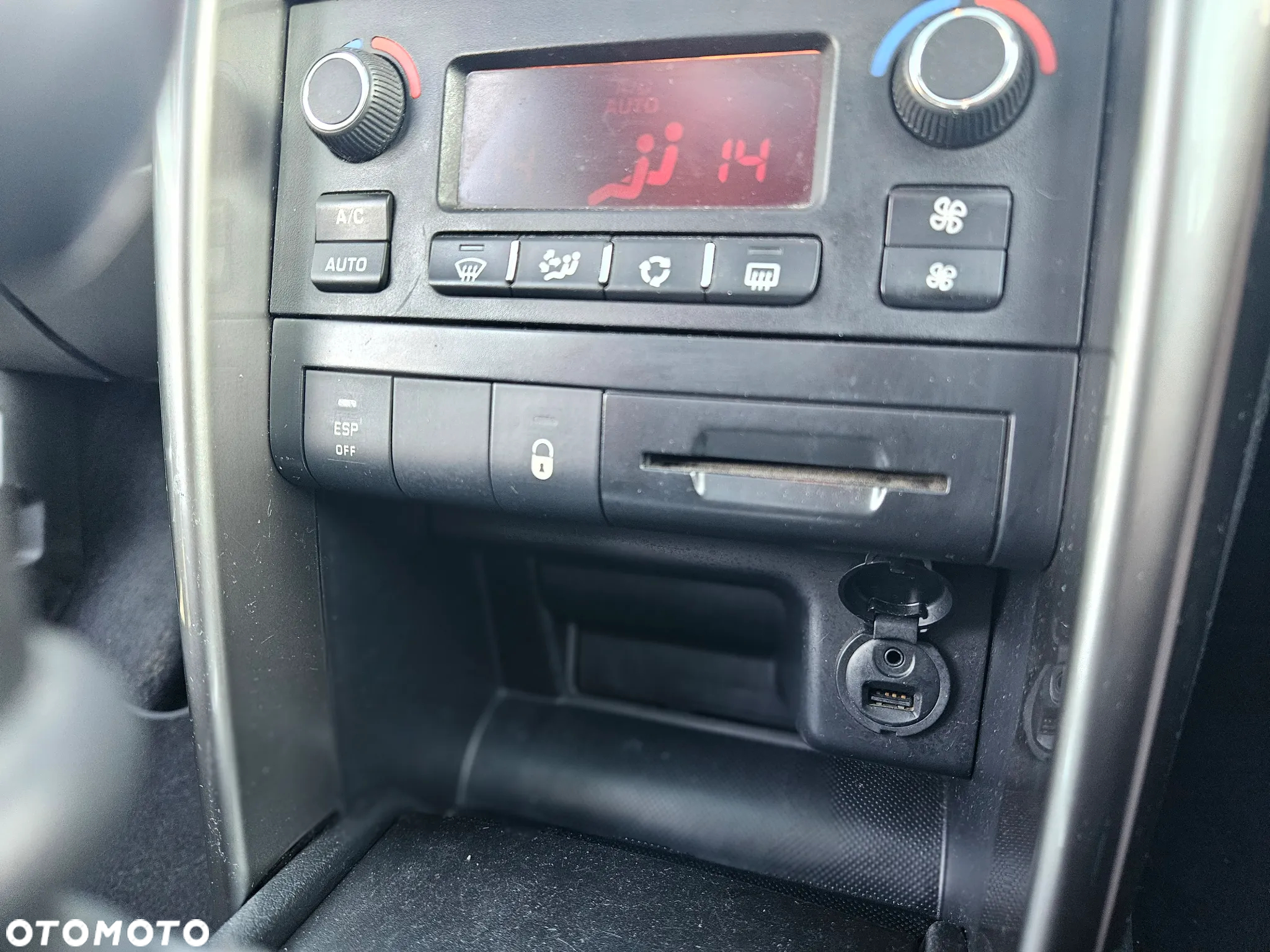Peugeot 207 1.6 THP Allure - 14
