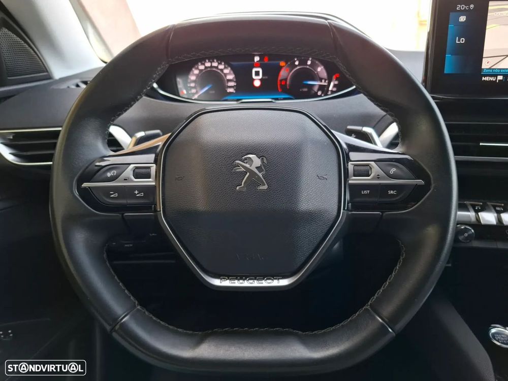Peugeot 3008 - 23