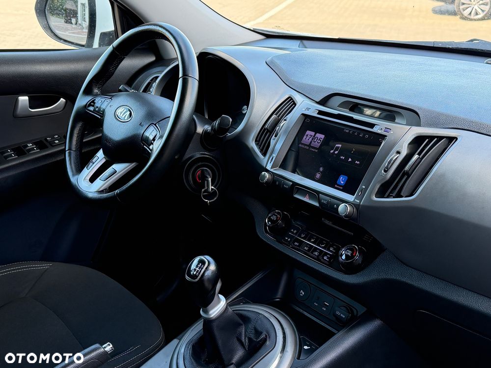 Kia Sportage 2.0 CRDI 184 4WD Fifa World Cup Edition - 28