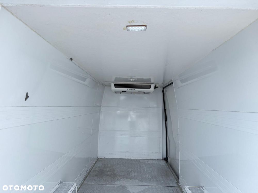 Volkswagen Crafter L3H2 Chłodnia Long Maxi Funkcja Grzania + 230V Salon PL - 9