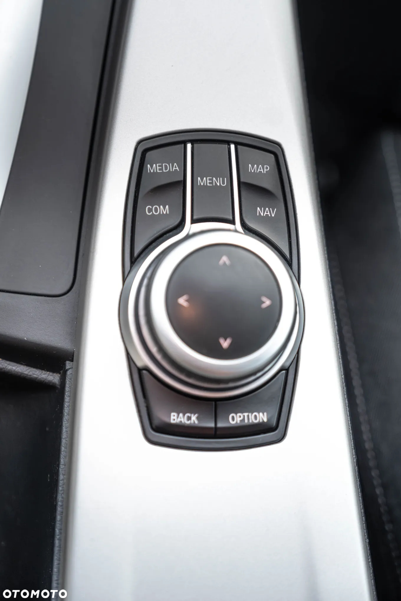 BMW 3GT 320i GPF xDrive Advantage - 10