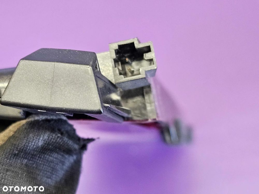 Światło STOP 4F5945097 Lampa Stopu Trzecie Audi A6 C6 Sedan - 22