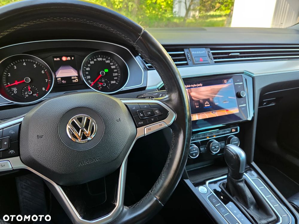 Volkswagen Passat 2.0 TSI Elegance DSG - 26