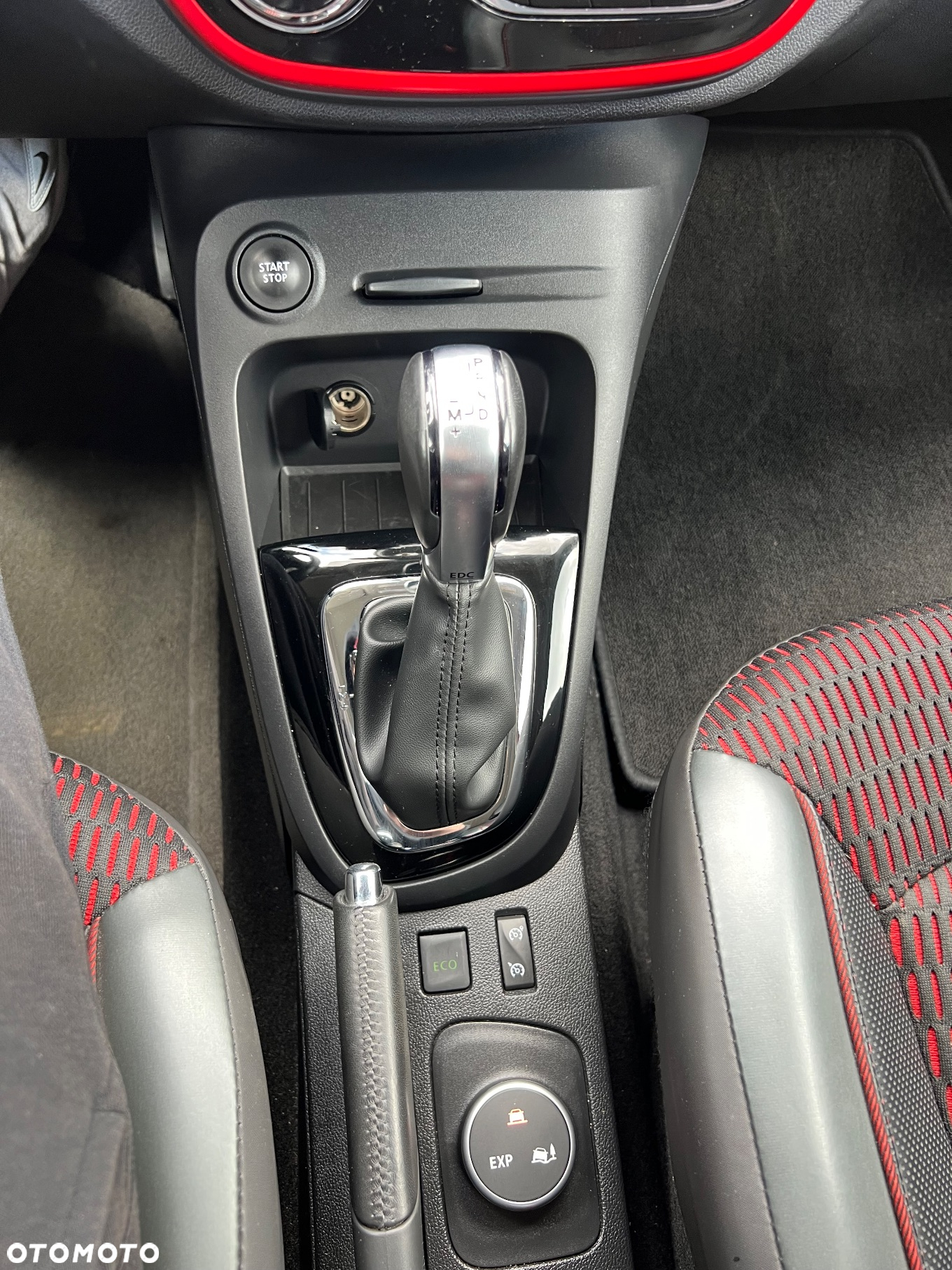 Renault Captur 1.2 Energy TCe Limited EDC - 25