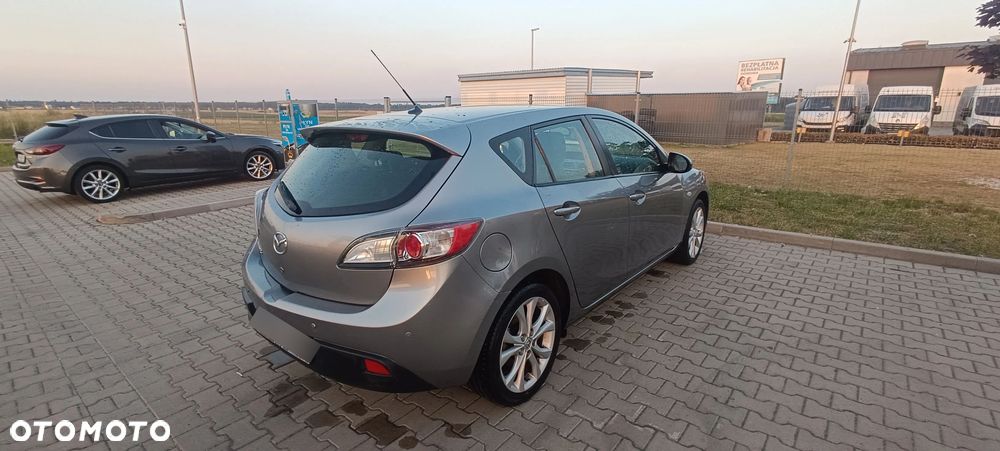 Mazda 3 1.6 Exclusive - 4