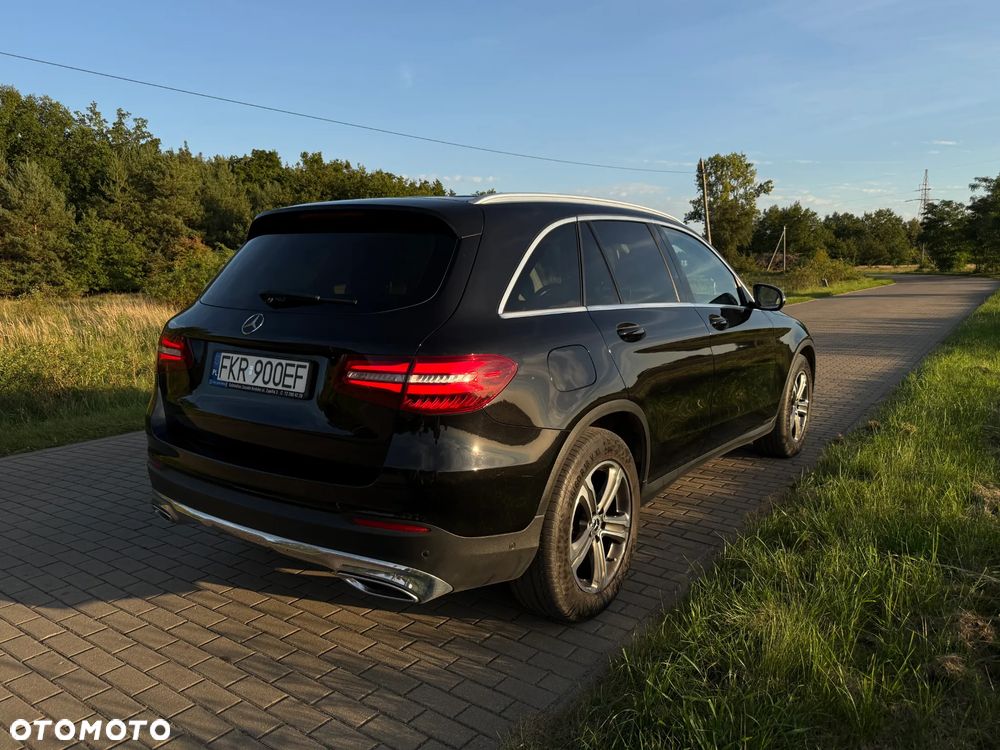 Mercedes-Benz GLC - 6