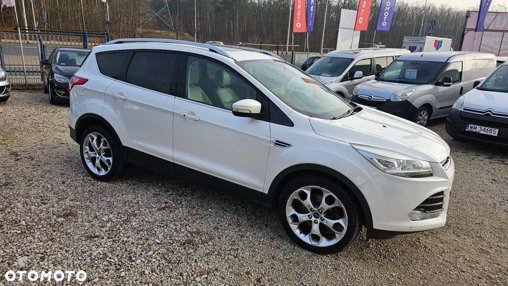 Ford Escape 2.0 EcoBoost FWD Titanium - 25