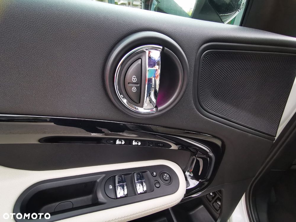 MINI Countryman Cooper SE ALL4 - 36