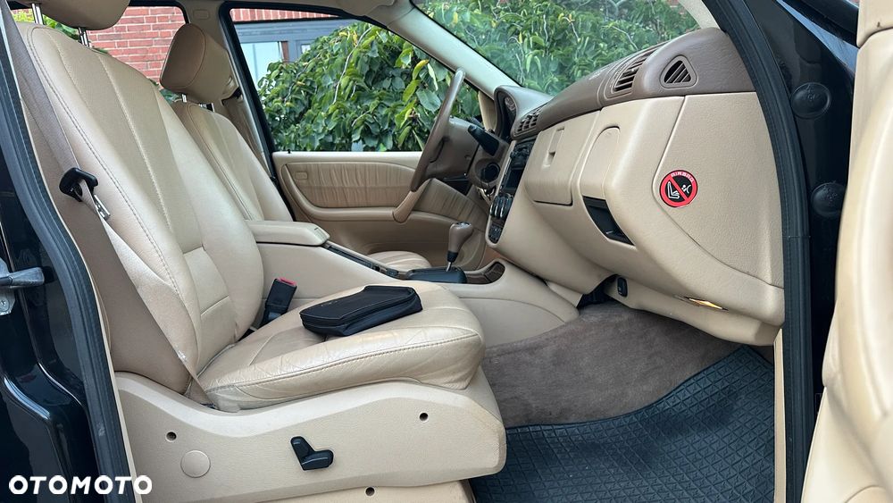 Mercedes-Benz ML - 23