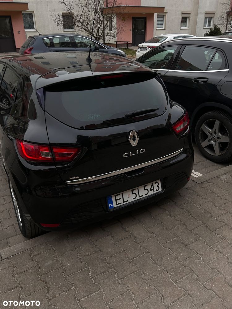 Renault Clio - 12