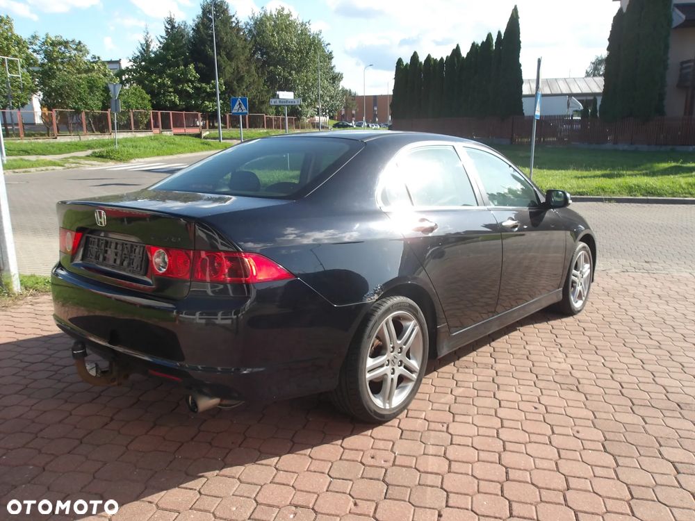 Honda Accord 2.0 i Sport - 12