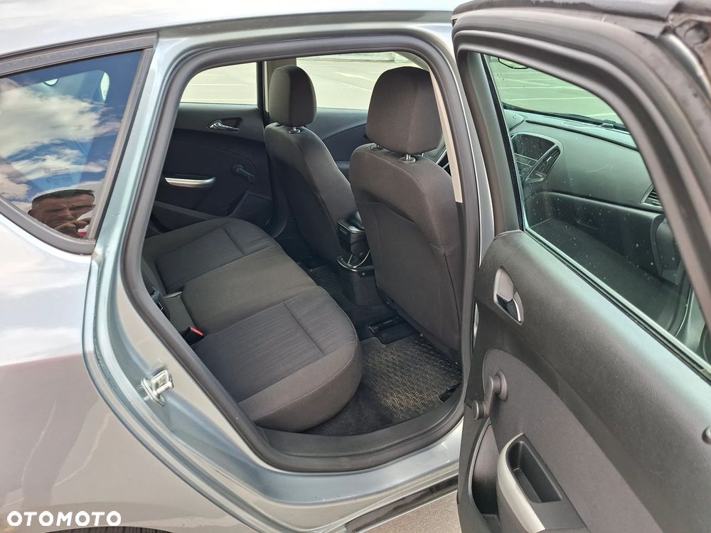 Opel Astra 1.4 Essentia - 14
