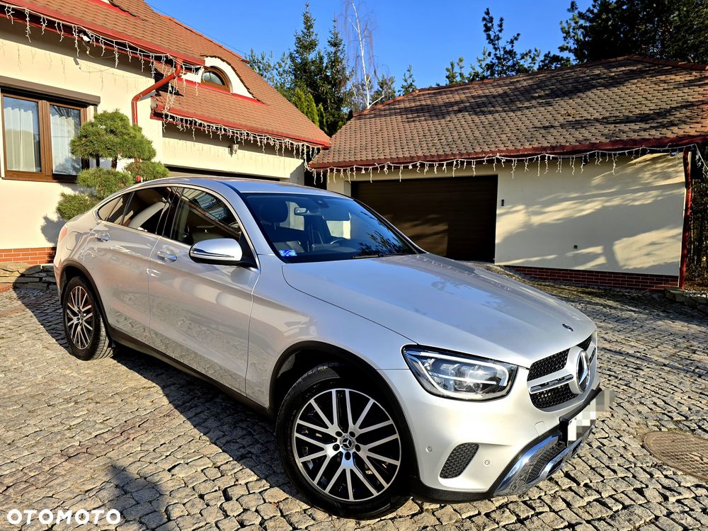 Mercedes-Benz GLC - 38