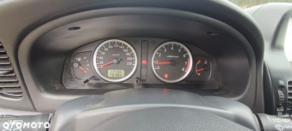 Nissan Almera 1.5 Comfort High - 11