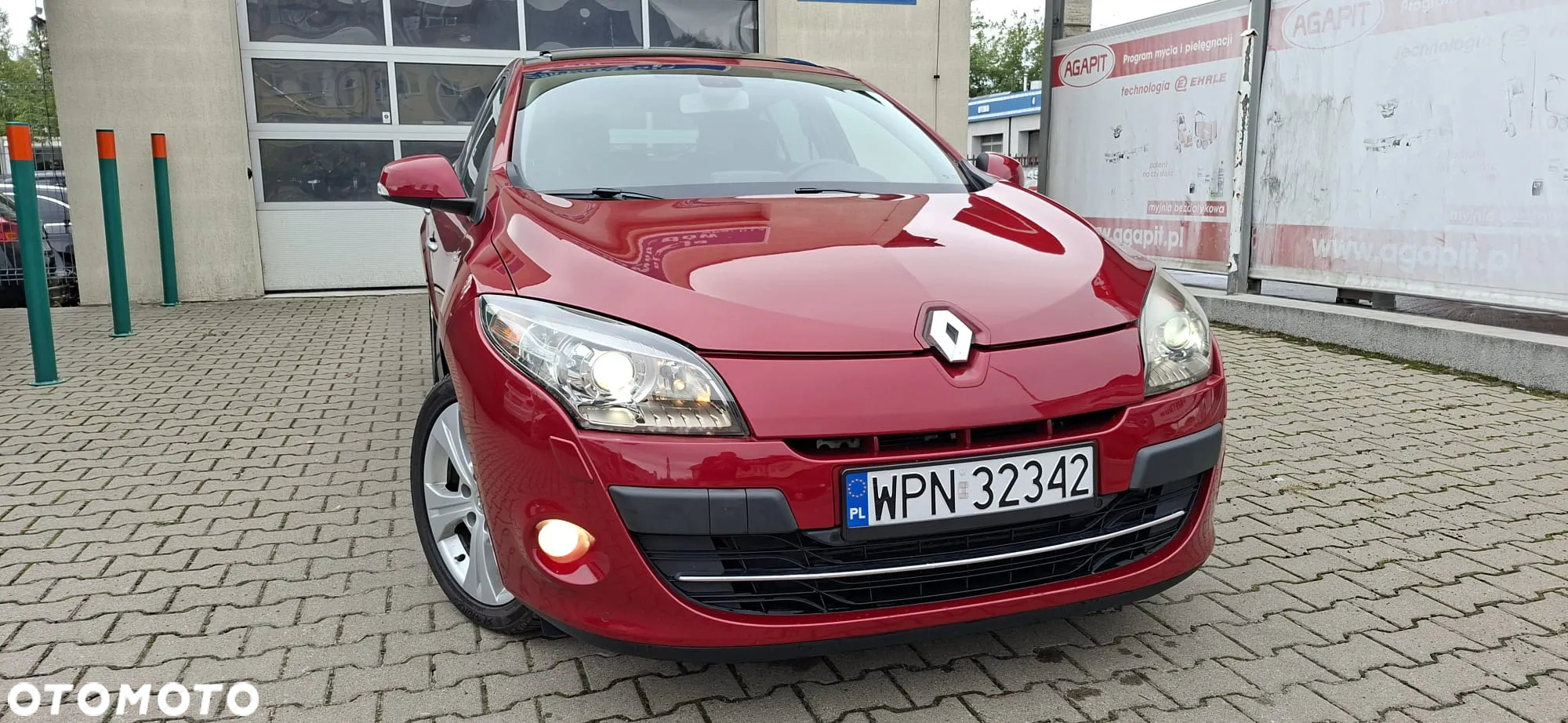 Renault Megane TCe 180 GT - 24