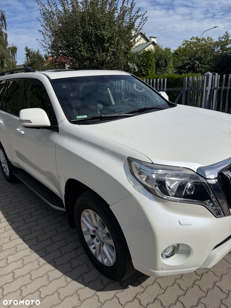 Toyota Land Cruiser 2015 photo 3