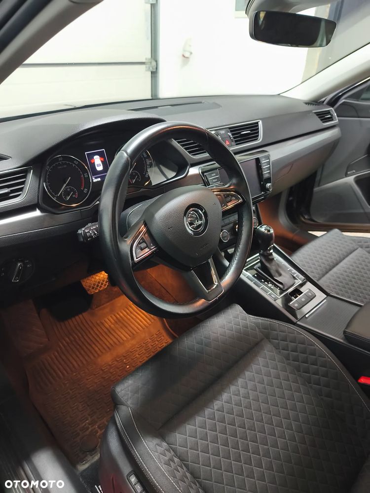 Skoda Superb - 8