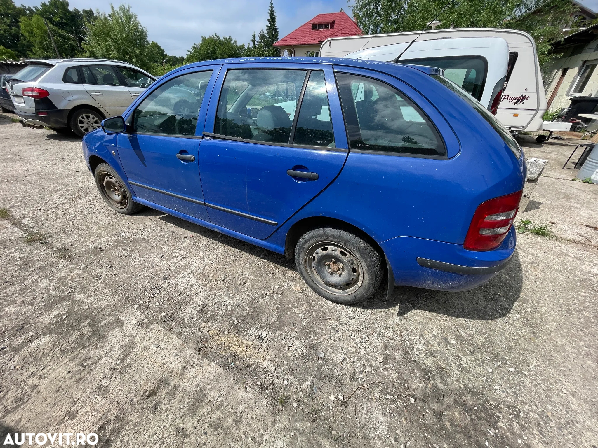 Dezmembrez Skoda Fabia I Combi (6Y) 1.4Mpi AQW 50kW 68CP Benzina an 2002 - 4