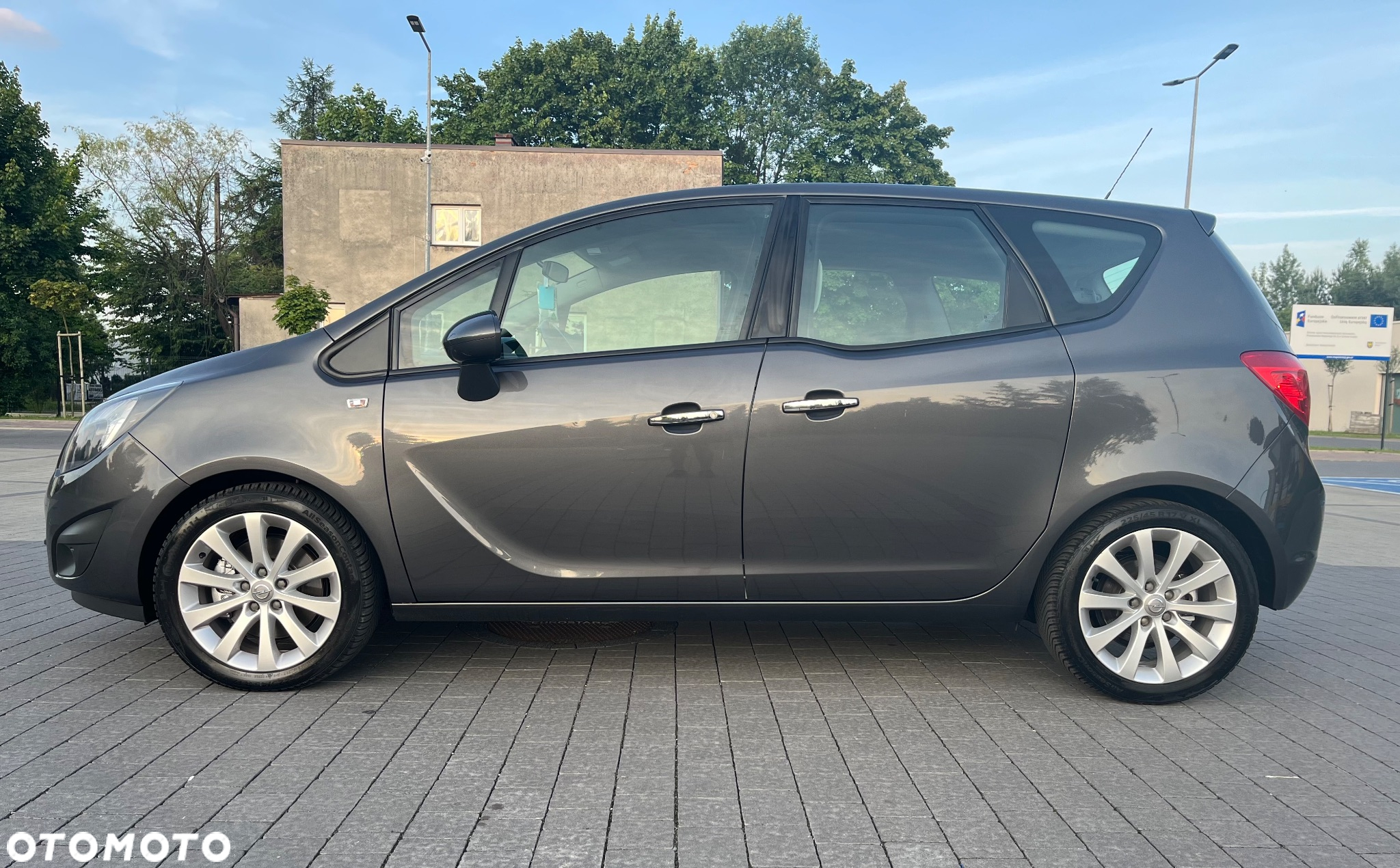Opel Meriva - 21