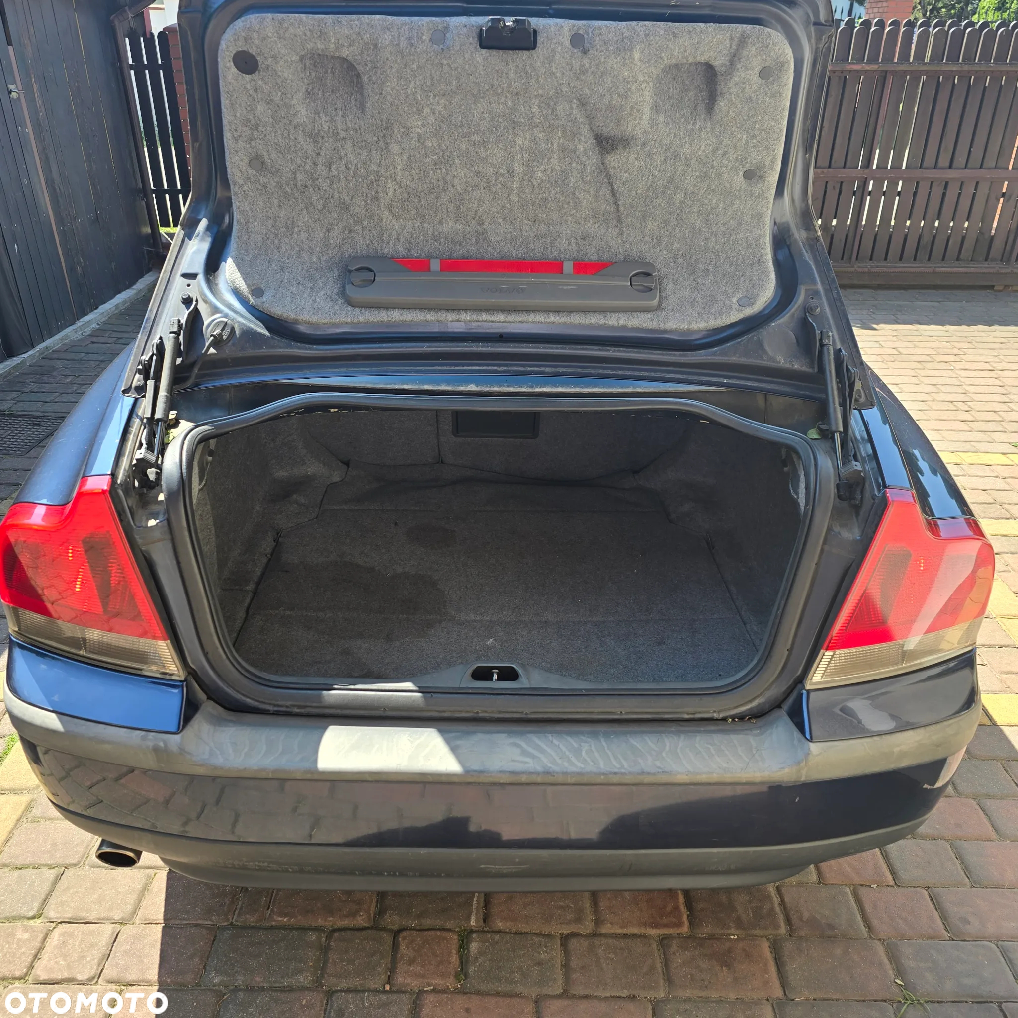 Volvo S60 2.4 - 10