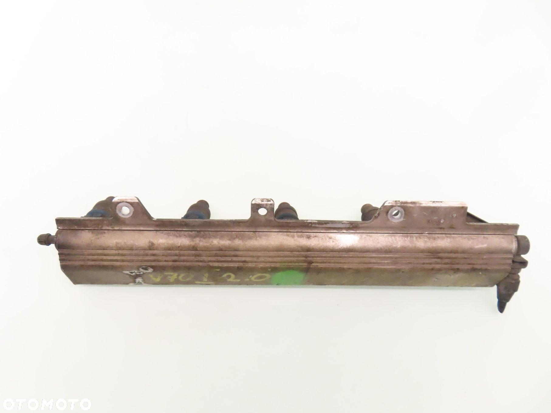 LISTWA WTRYSKOWA VOLVO 850 2.4 1389563 - 2