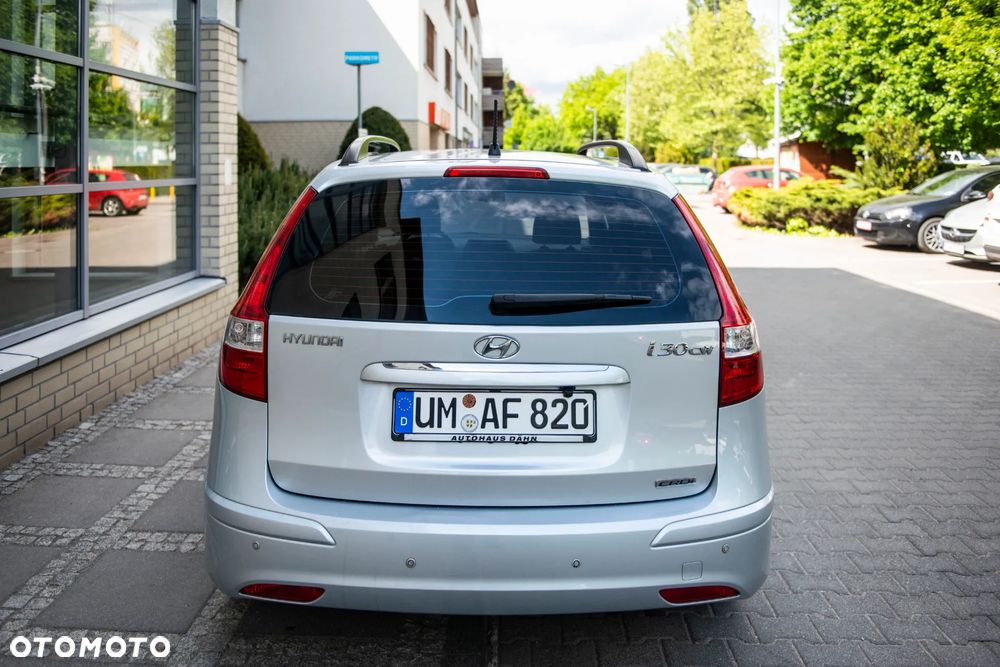Hyundai i30 1.6 CRDi Premium - 5