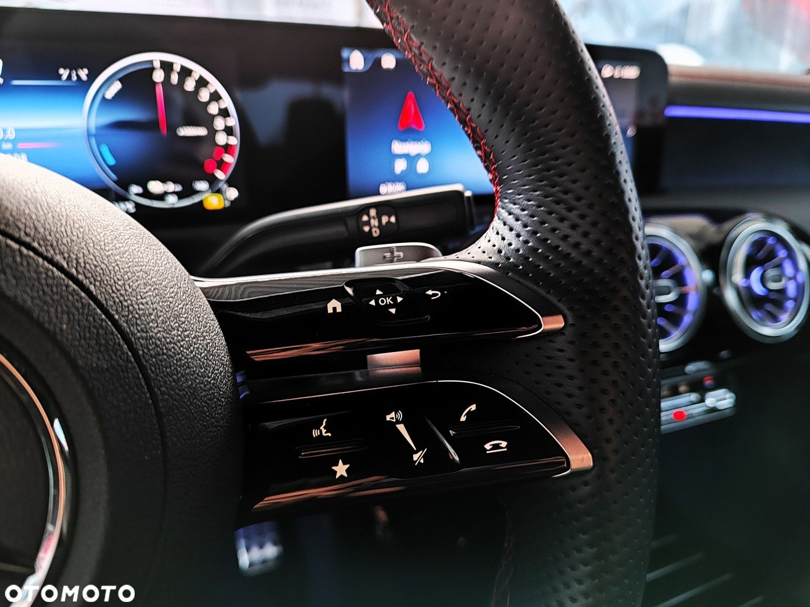 Mercedes-Benz CLA - 19