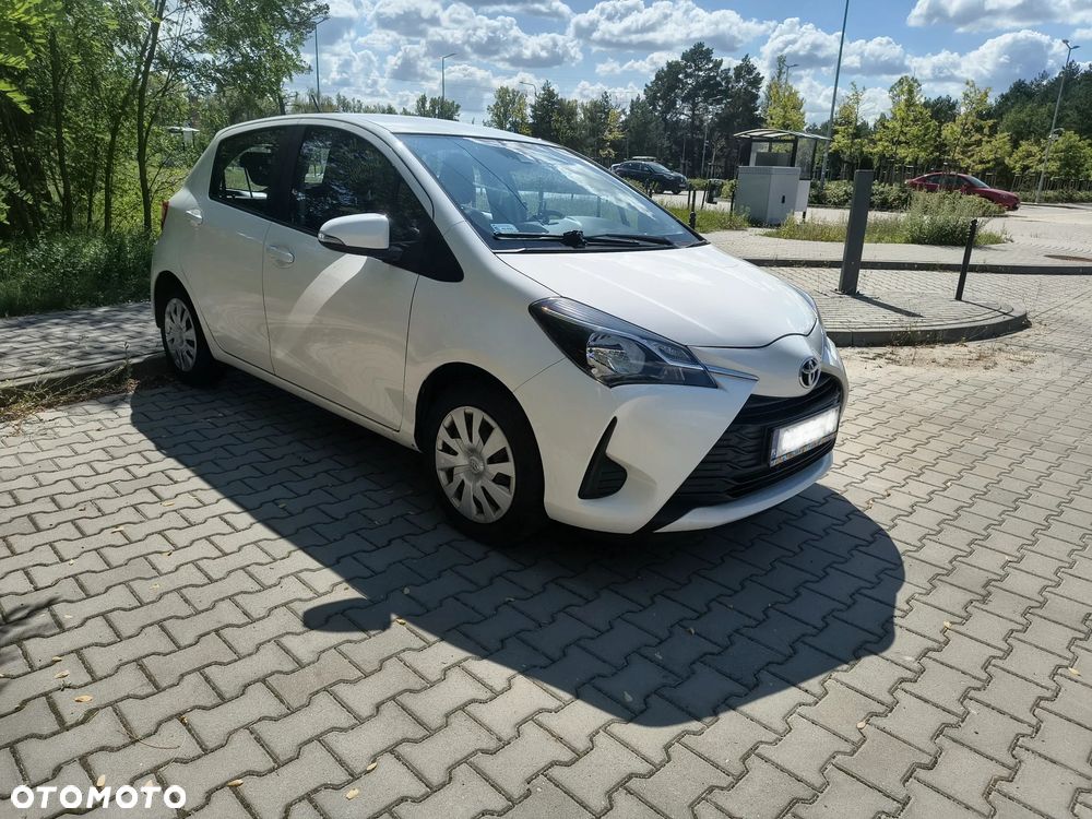 Toyota Yaris - 4