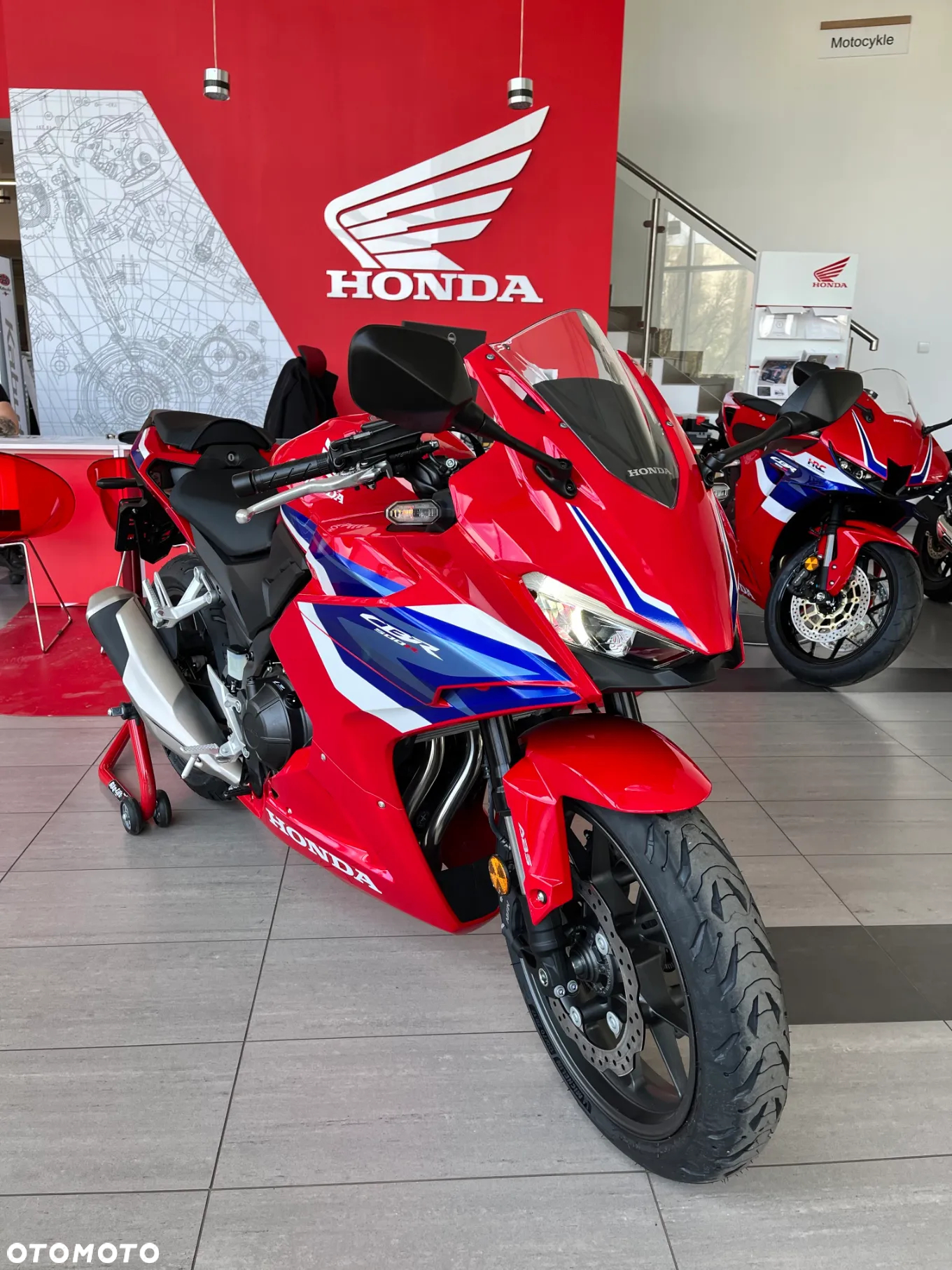 Honda CBR - 7
